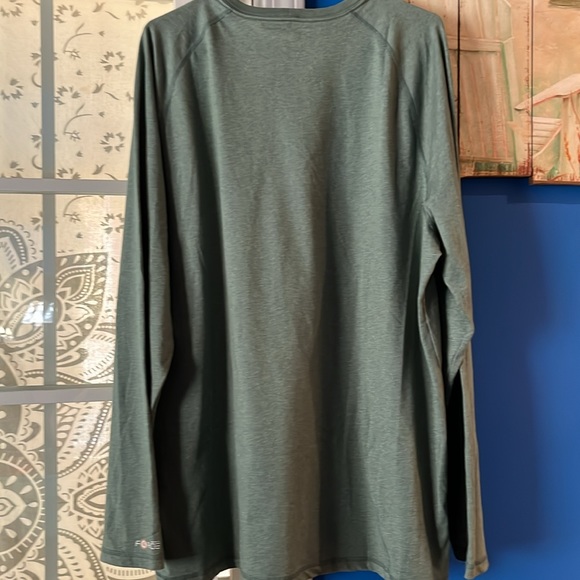 Carhartt long sleeve size xl - Picture 4 of 4